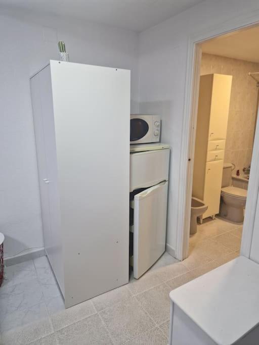 Studio Flat 150M Away From Beach Torrevieja Eksteriør bilde